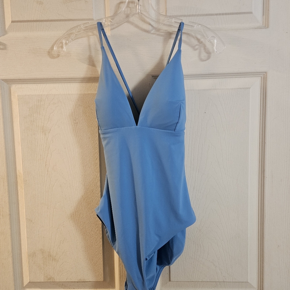 CALIA Swim Triangle Strappy Back One Piece: TRANQUIL BLUE: NEW WITH TAGS:SIZE 10